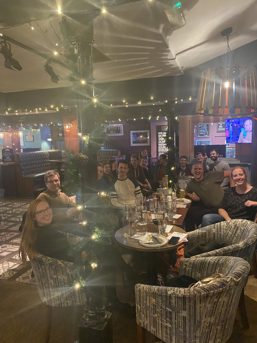 Emily_K_Taylor's tweet photo. Can’t believe after 9 years my time @BathChem is finally over! Big thank you to my Examiners Gill and Ruth @GroupWebster! Thank you so much to @Johnsonchembath and everyone who came out to celebrate! https://t.co/TcYREU8RjZ