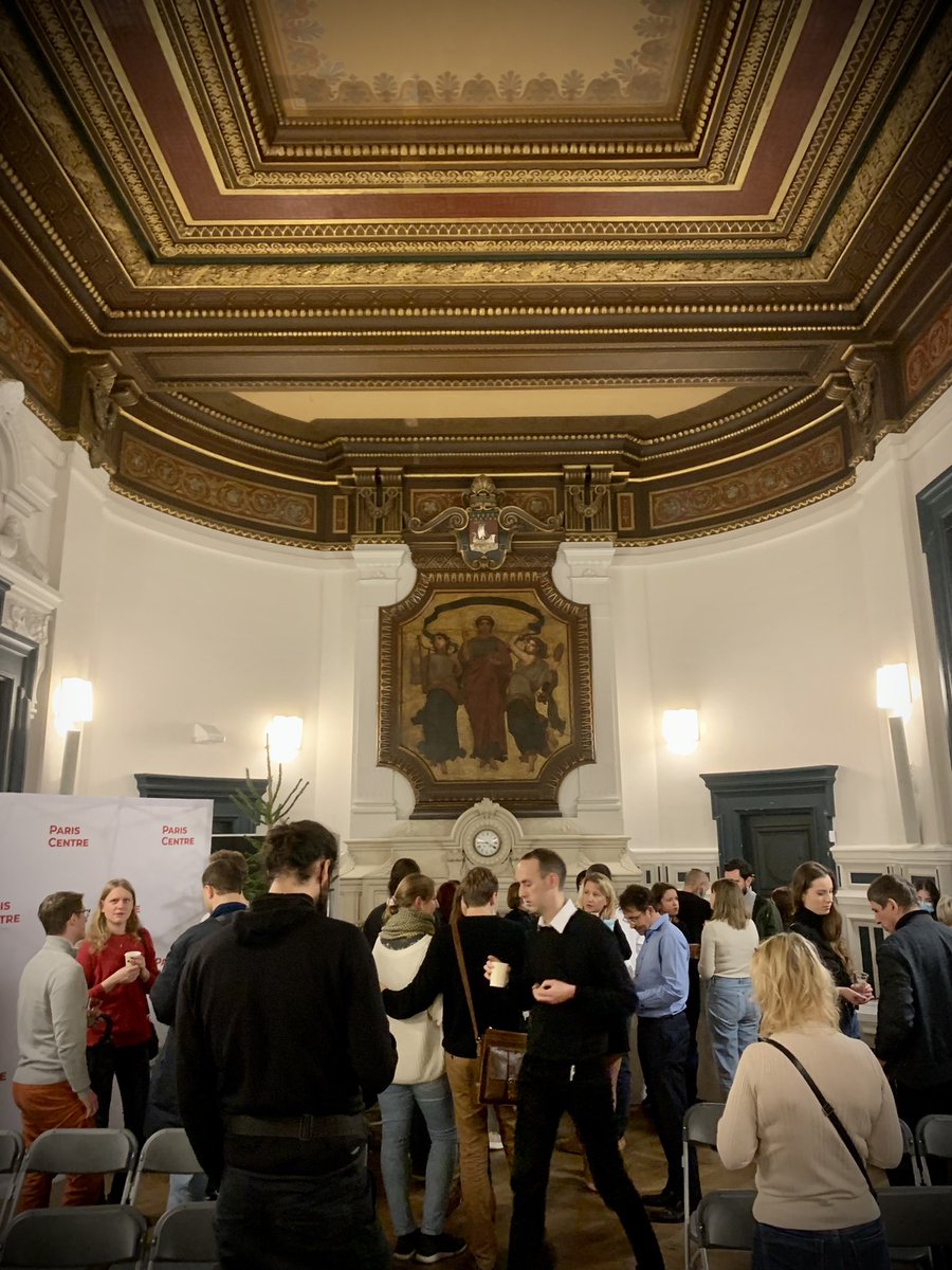 andreivaitovich's tweet image. Hier soir, Paris accueillait la cantatrice bélarusse Margarita Levchuk à l’occasion de la soirée de solidarité avec les familles de prisonniers politiques au #Bélarus. La diaspora @BelarusEnFrance est unie comme jamais. Le combat continue ! ✊🏻