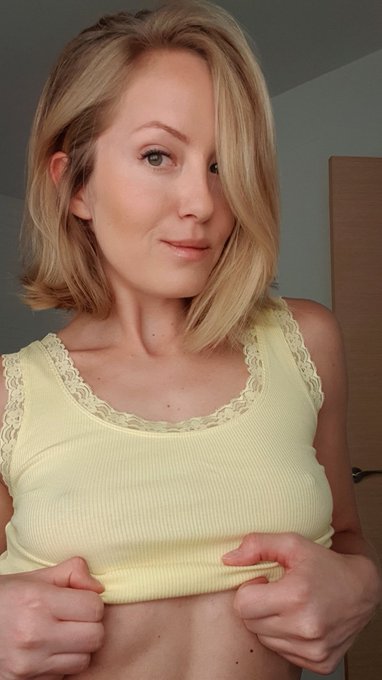 Wanna play? 😋😋😍🔥🔥🔥 JOIN!!! 🤗 ➡️https://t.co/JKc945IXX1 for 50% OFF NOW❣❣❣  #allnatural #horny #petite<a href="/tag/allnatural"class="tags"><span>#allnatural</span></a><a href="/tag/blonde"class="tags"><span>#blonde</span></a><a href="/tag/fetish"class="tags"><span>#fetish</span></a><a href="/tag/horny"class="tags"><span>#horny</span></a><a href="/tag/anal"class="tags"><span>#anal</span></a><a href="/tag/petite"class="tags"><span>#petite</span></a>