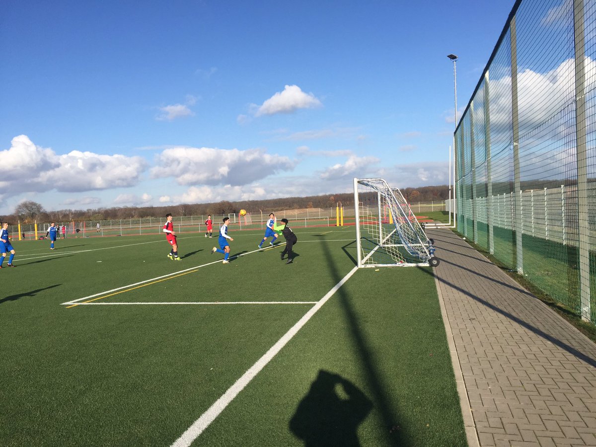 SGSC_Sports's tweet photo. 1-0 to St George’s now. What a day for it https://t.co/t8mn1oJUHP
