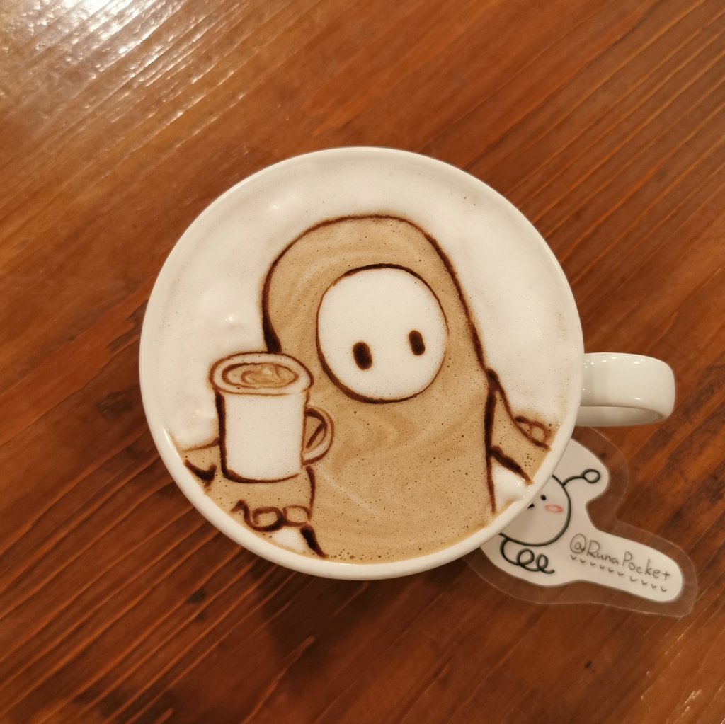 RunaPocket's tweet image. Latte art at the break time of a fun game!!