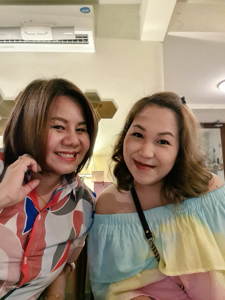Paphatchaya27's tweet photo. yummy with @viskyone  😊🥰🤤😋 https://t.co/9M37QIJe1b