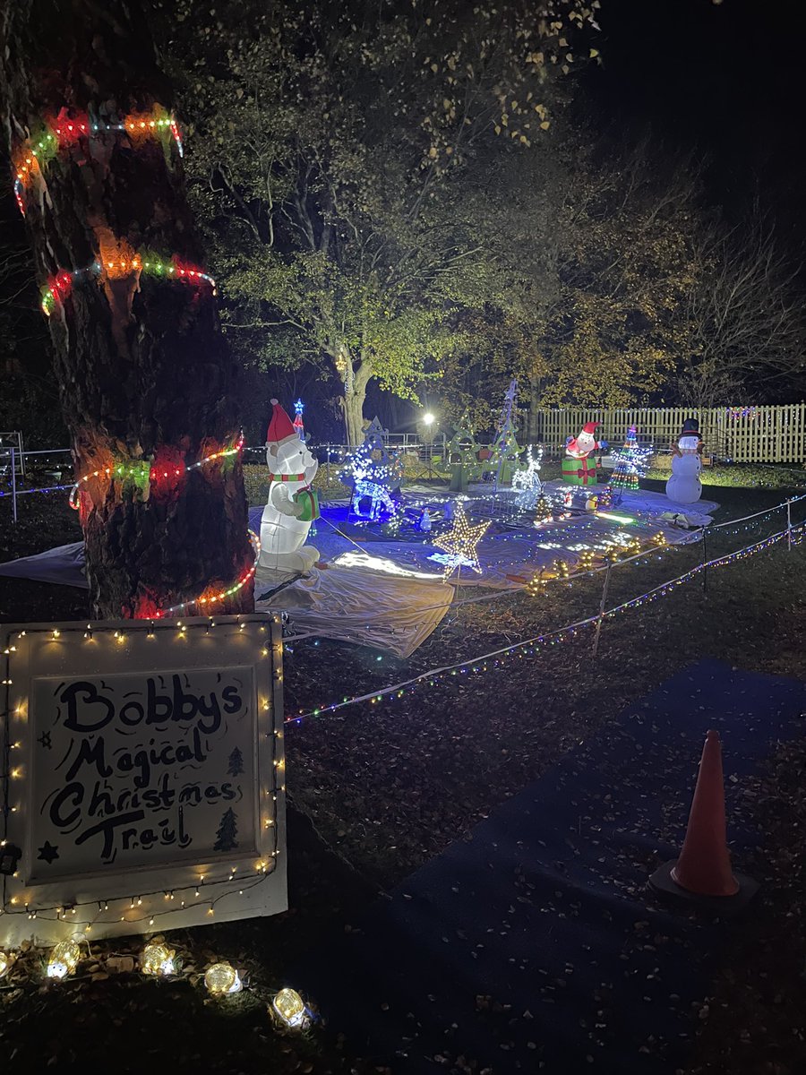AnnCamHT's tweet photo. A fabulous Christmas Fair. Thank you to all our amazing parents who set everything up and worked incredibly hard all evening. https://t.co/FXLvJuOpDO