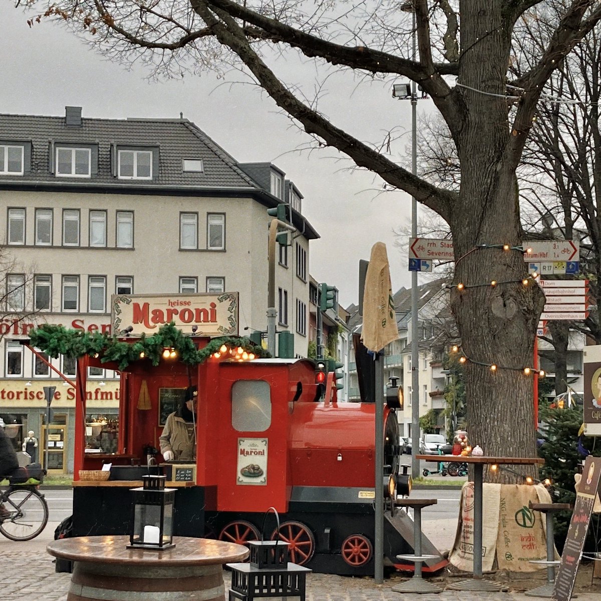 early christmas market , 🎄