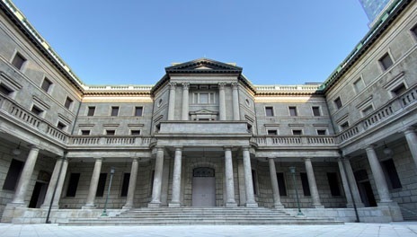 Bank_of_Japan_j's tweet photo. 【#東京文化財ウィーク】
日本銀行本店本館は、日本人建築家（#辰野金吾）が手掛けた最初の国家的近代建築です。オンラインでもリアルでもお楽しみいただけます。#日本銀行

オンライン見学
https://t.co/aFKt9LOFYb

リアル見学
https://t.co/GosOin2jFY https://t.co/GpyLYnh3JB
