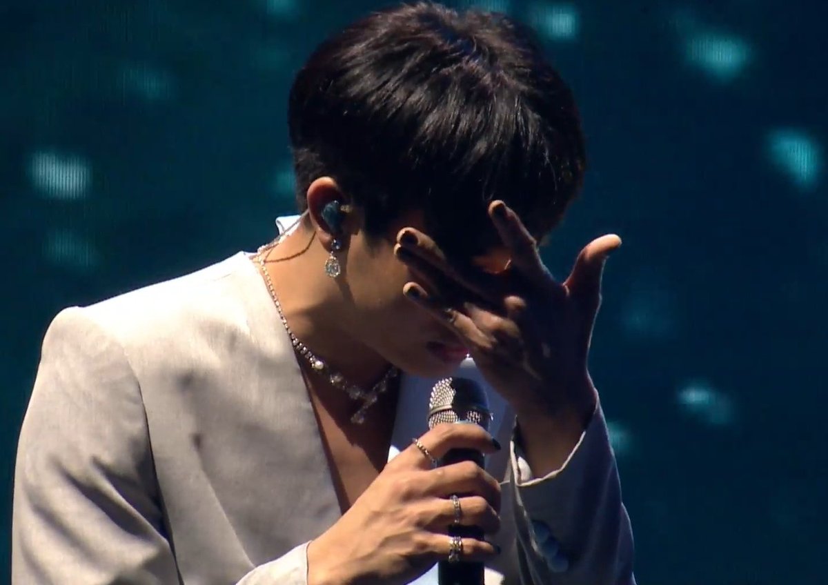 Lika, yakapin ka namin <a href="/keun16308352/">FJS.</a>. #MAPA

SB19 OURZONE DAY1
<a href="/SB19Official/">SB19 Official</a>
#SB19OZAnnivConcert
#SB19Anniv3rsary