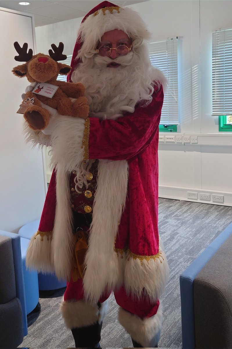 BusDevBDC's tweet photo. Father Christmas has found one of his missing reindeer, but there are so many more lost in Breckland. Can you please help find them?? #Attleborough #Dereham #Swaffham #Thetford #Watton #HelpSaveChristmas https://t.co/I0YPNbfC6H