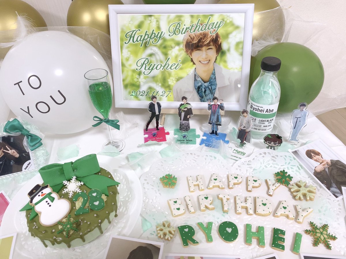 abyg_nt's tweet photo. 昨日の夜から準備して、お家であべちゃんのお誕生日会したよ((o(｡･ω･｡)o))💚
ケーキとアイシングクッキー作ったよ〜🥺❣️

数字のナンバーバルーン用意してたのに存在忘れててめちゃくちゃ凹んでいる。。。🥲
あべちゃんに届け〜☺️🍀
#阿部亮平誕生祭2021
#阿部亮平28thAnniversary https://t.co/X5EFFOzjjI