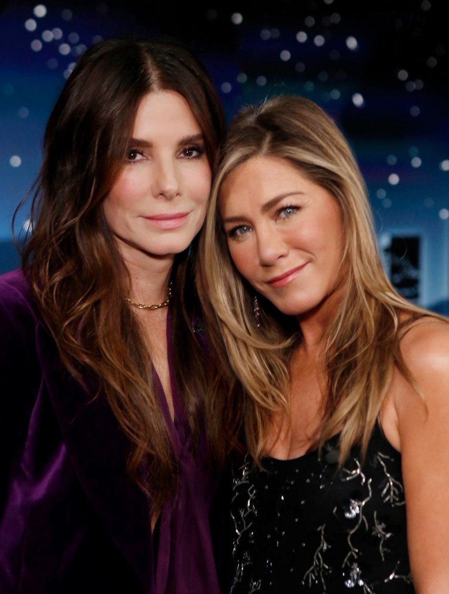 anistonily's tweet photo. i need a jennifer aniston and sandra bullock film already https://t.co/StJdkq5bzo
