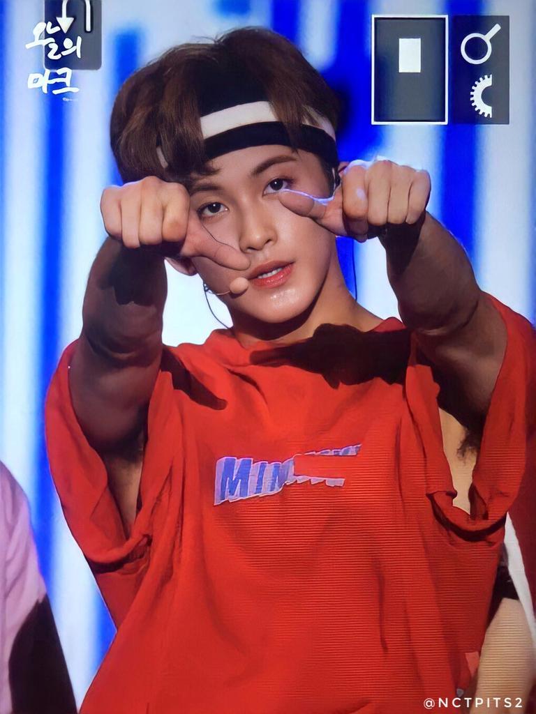 theneopits's tweet photo. Yes🥵🥵🥵😛💦 #Mark https://t.co/Su6r3Qa6ih