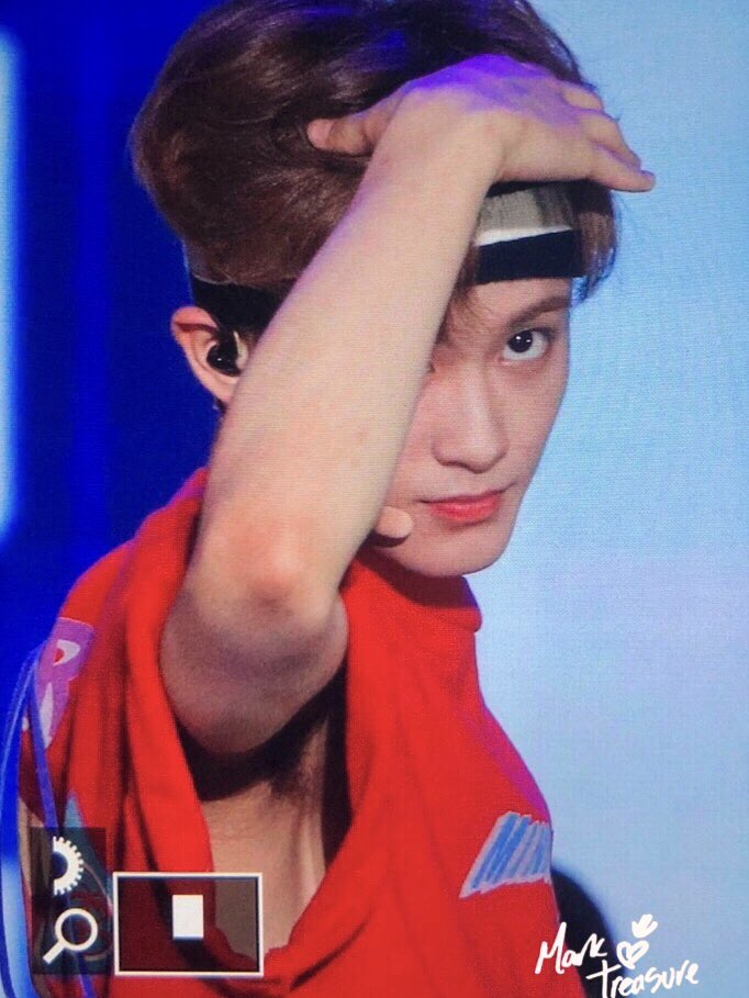 theneopits's tweet photo. Yes🥵🥵🥵😛💦 #Mark https://t.co/Su6r3Qa6ih