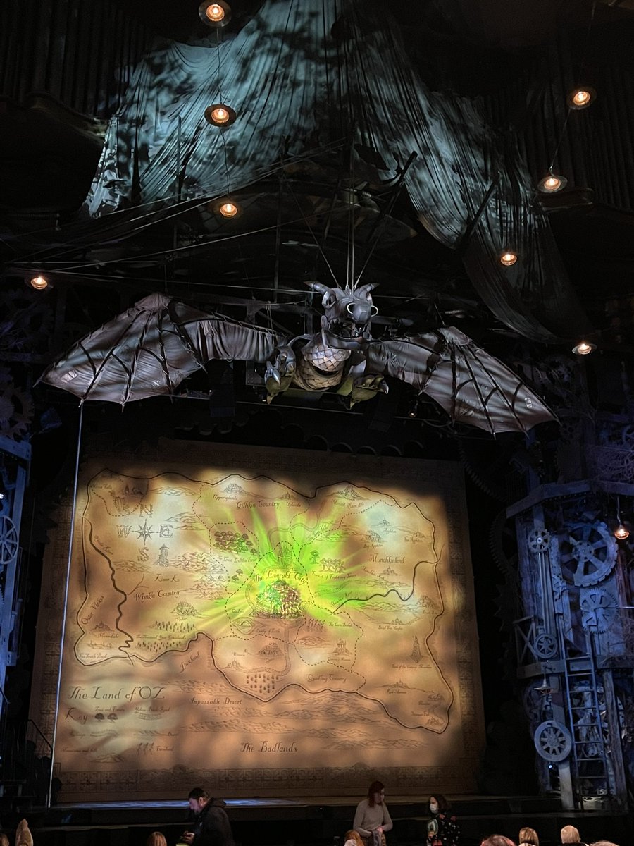 jessicatibble's tweet photo. I’ve made a musical theatre convert of Cal and I’m over the moon. Crediting @laurapick91 who he was blown away by. Best night at @WickedUK 💚💚💚 https://t.co/eZd15tu8Wz