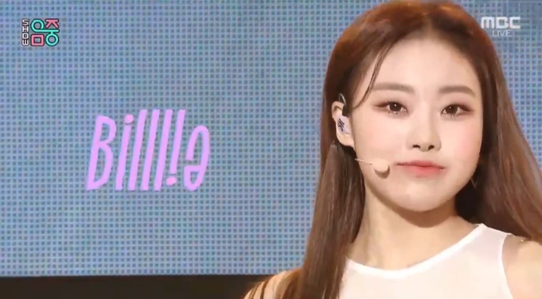 sheononly's tweet photo. suyeon/sheon, you will always be famous ๐ค
#SHEON #์
#WelcomeSheon #Billlie #๋น๋ฆฌ @Billlieofficial https://t.co/hYe08jsXkQ