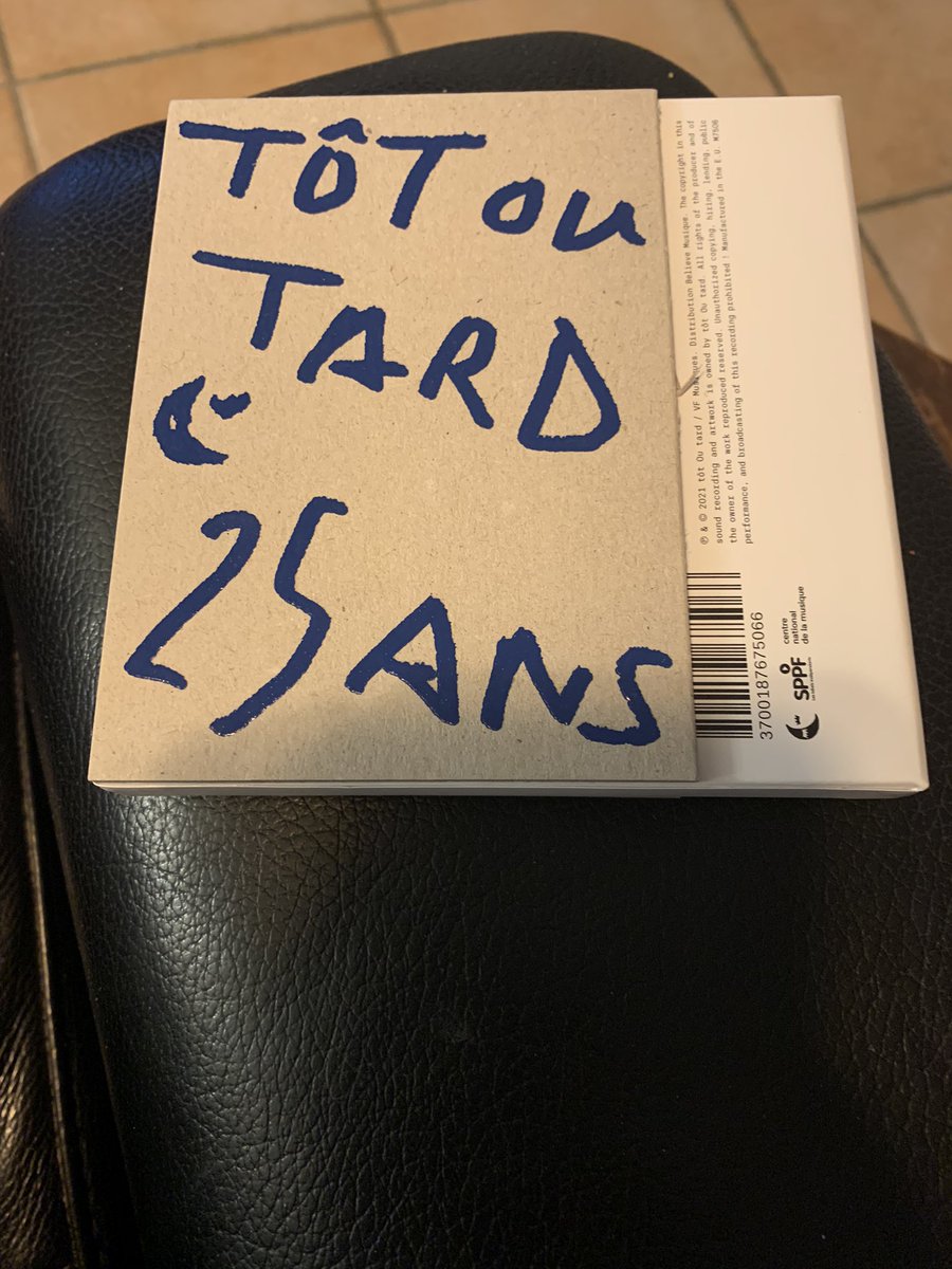 HerveMazurek's tweet photo. @totOutard_label Un bel objet!!!!! Des morceaux excellents! https://t.co/60y6AxDvw8