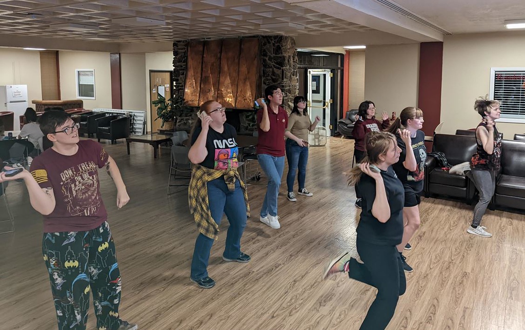 chadronstate's tweet photo. The latest in CSC News... eSports provides a connection, attracts prospective students. CHADRON – Chadron State College’s Eagle eSports club has grown to about 30 members and is planning an open house Tuesday, Nov.... https://t.co/DT10angRDI More news at: https://t.co/aZA6A2WtBn https://t.co/PjdQOJrfln