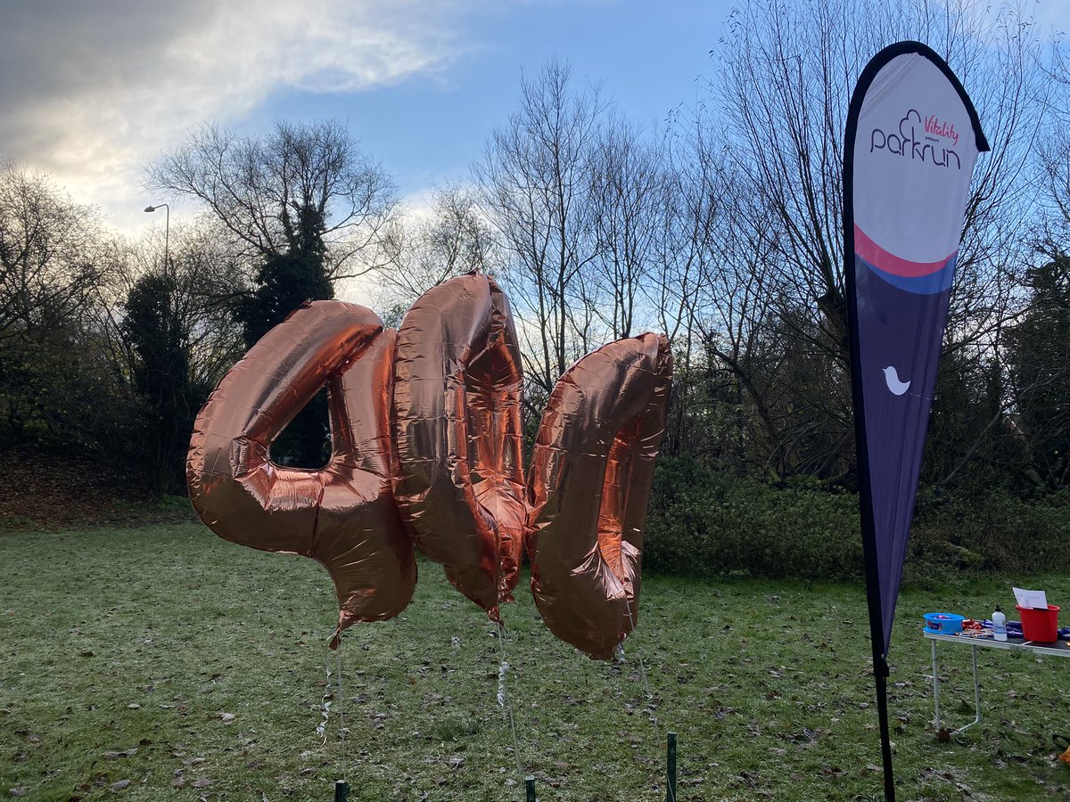 100marathons's tweet photo. From day 1 to 400th event, not many can say they have been taking part @thetfordparkrun from the beginning. Great event and pleased to see so many taking part. @parkrunUK https://t.co/vWdjCn0jCF