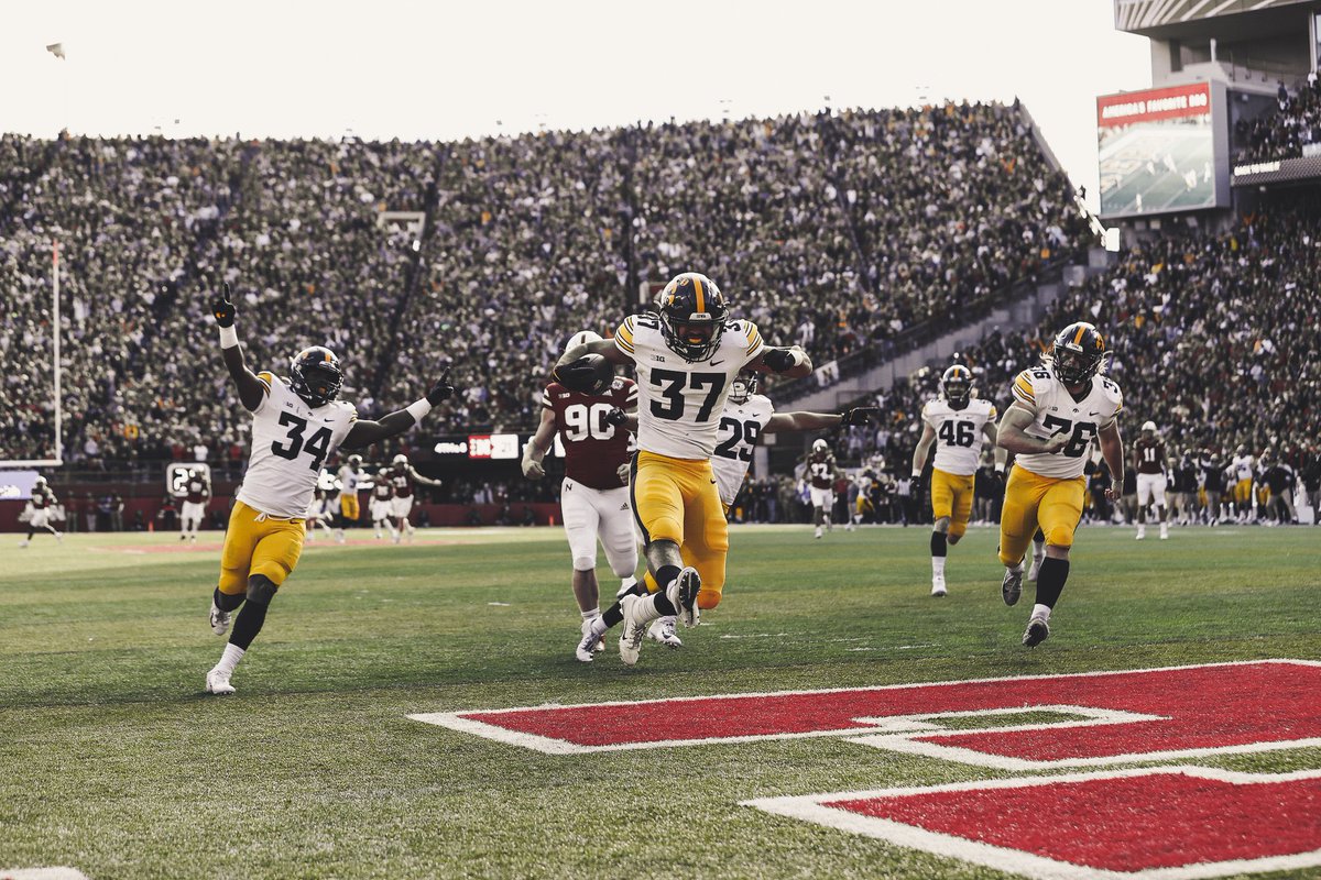 Seth Wallace tweet media