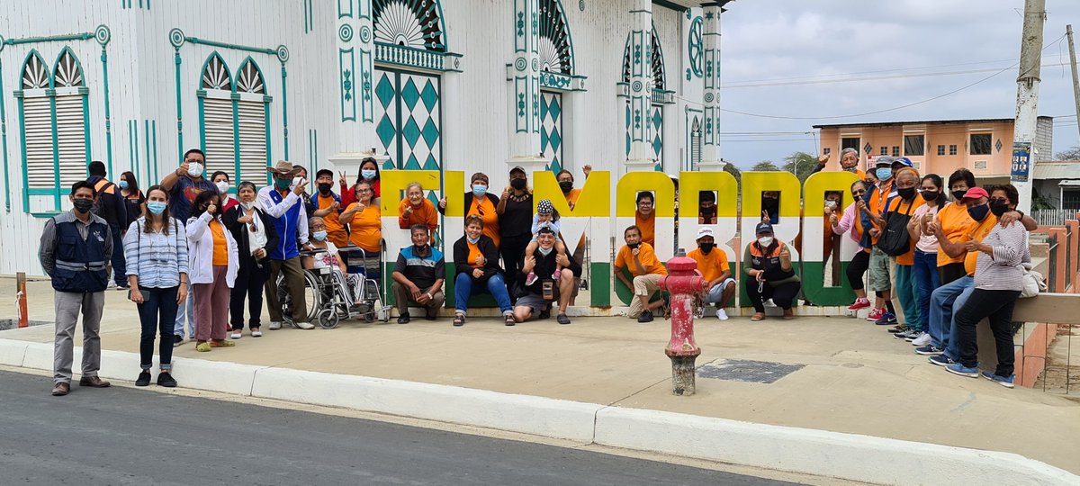 MAE_Zonal5's tweet photo. Técnicos #PRESIS, con la Gerente Andrea Castillo, @MAAE_Guayas y #NuestroGuardaparques #ElMorro y #PlayasVillamil con apoyo de @CI_Ecuador compartieron con adultos mayores de la Fundación Caminando al Futuro del Estero Palanqueado, quienes recorrieron las áreas protegidas. https://t.co/p8tdtWURN0