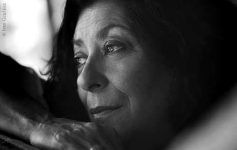 Despedimos con profundo pesar a Almudena Grandes, narradora fundamental de las letras españolas, que se ha ido demasiado pronto.

Y enviamos todo nuestro cariño a su esposo, Luis García Montero, director del <a href="/InstCervantes/">Instituto Cervantes</a>, y a sus seres queridos.

Descansa en paz.