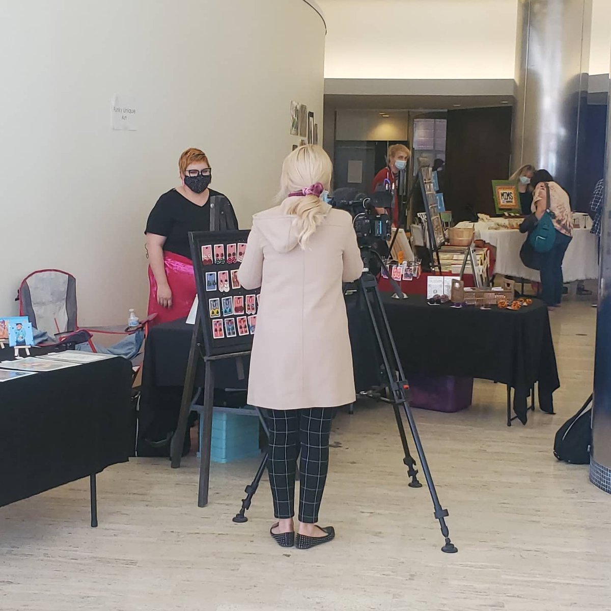 ShayChicCrew's tweet photo. Be on the lookout for stories about the ICT Holiday Art Market &amp;  creatives in ICT this evening on @KAKEnews &amp; @KSNNews!
Thanks to both stations for shining some local media light on our  creatives scene! 
#CreateInICT #ShopSmallSaturday 
#Plan #Design #Create #Inspire #Celebrate https://t.co/dzYfryOW9G
