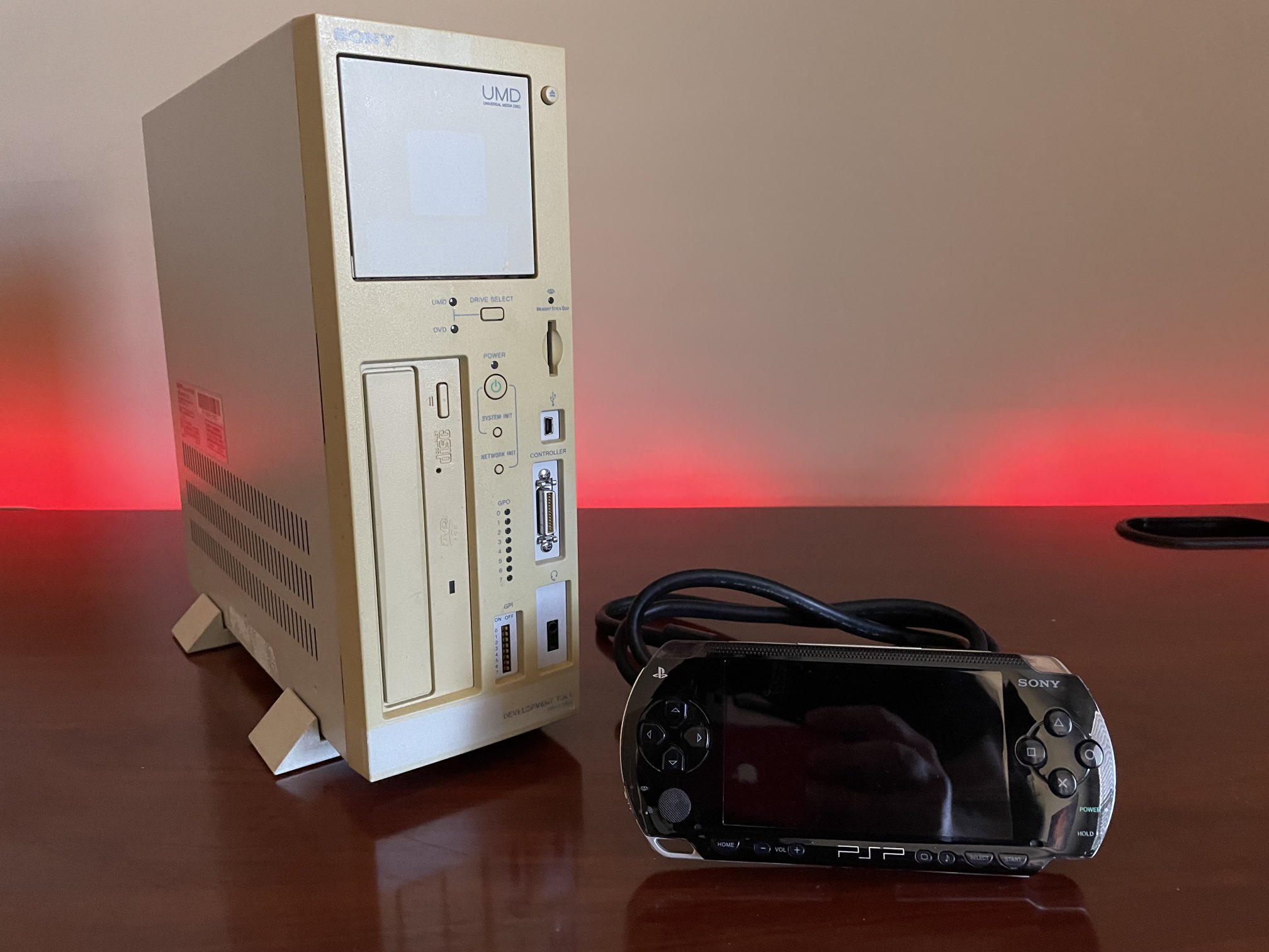 SONY PSP開発機 早かっ DEVELOPMENT TOOL DTP-T1000