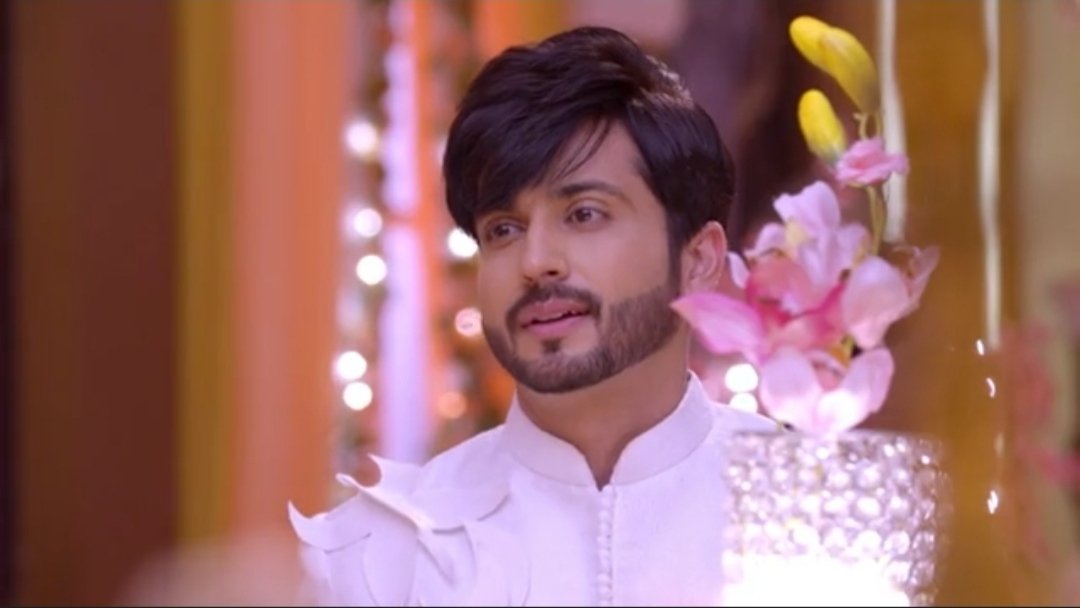 hourlypreeran's tweet photo. 💖🤧

• #KundaliBhagya #Preeran • https://t.co/0TTm7hQ2RA