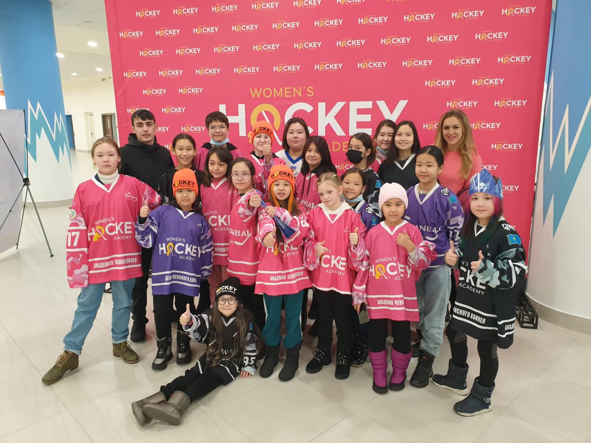 kartanbay's tweet photo. Hey @CCMHockey @BauerHockey @HC_Women @usahockey @canadaembassy @PureHockey @hockeyshot1 @IIHFHockey @PHF @PWHPA 
Hockey Girls from Kazakhstan need support 🚨🚨🏒🏒🏒
Please help‼️‼️‼️ https://t.co/GluYCSyrFF