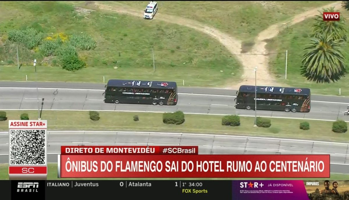 Wands_Ferreira's tweet photo. O ônibus do Flamengo já se encaminhando ao estádio centenário.
#LibertadoresFoxSport #SCBrasil https://t.co/gplExbNwH1