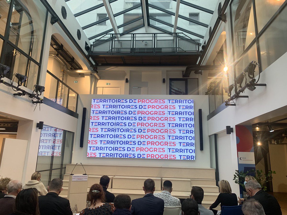 L’éducation est la mère des batailles et la 1ère réponse à la panne de l’ascenseur social. Heureuse de contribuer à la #ConventiondesProgres #TdP pour évoquer l’importance des sciences pour les filles, de l’orientation et de l’excellence des voies techniques et professionnelles.