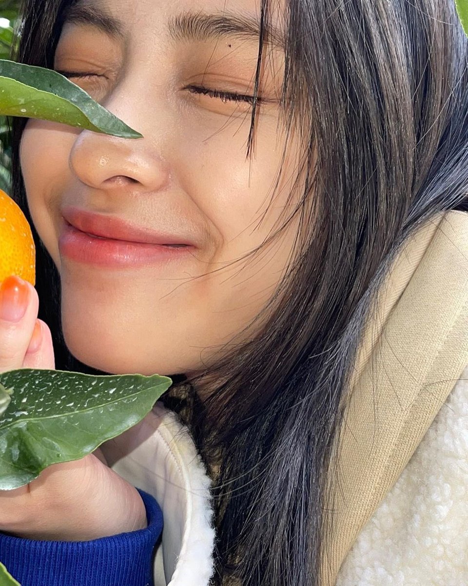 been a while... ♡ i'm back with my tangerine 🍊