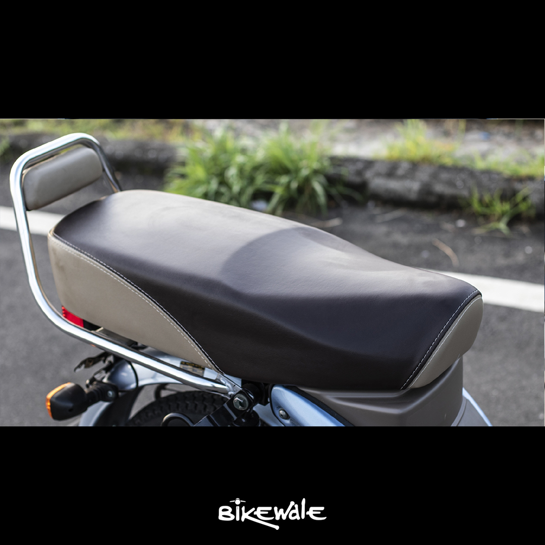 BikeWale's tweet photo. The #XL100 is TVS's highest-selling product for a reason. It is reliable, offers excellent fuel efficiency and is inexpensive to maintain or buy. However, due to its light weight, the XL100 is a task to ride on highways.
For more details: https://t.co/URWQz7nAoR
#BWPhotos #Bikes https://t.co/JlfxckiSZn