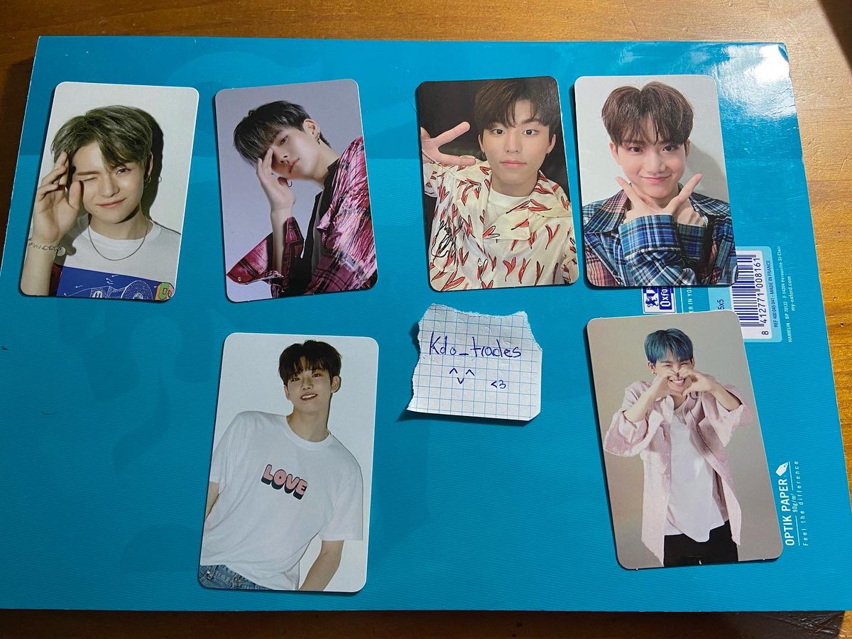 yeojinslover_'s tweet photo. im selling these :) md for info

#treasure #treasurewts #kpoptrades #treasuretrades #treasurepc https://t.co/3eMvLPFNfC