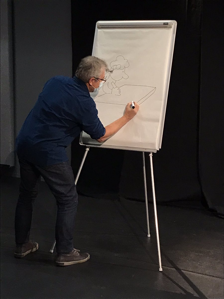 MChainotBatail's tweet photo. C’est parti une #BattleBD ✏️🎶 à #BDMania d’Arnage avec @AuteurMarko et François Duprat ! https://t.co/njVIi0LFJG