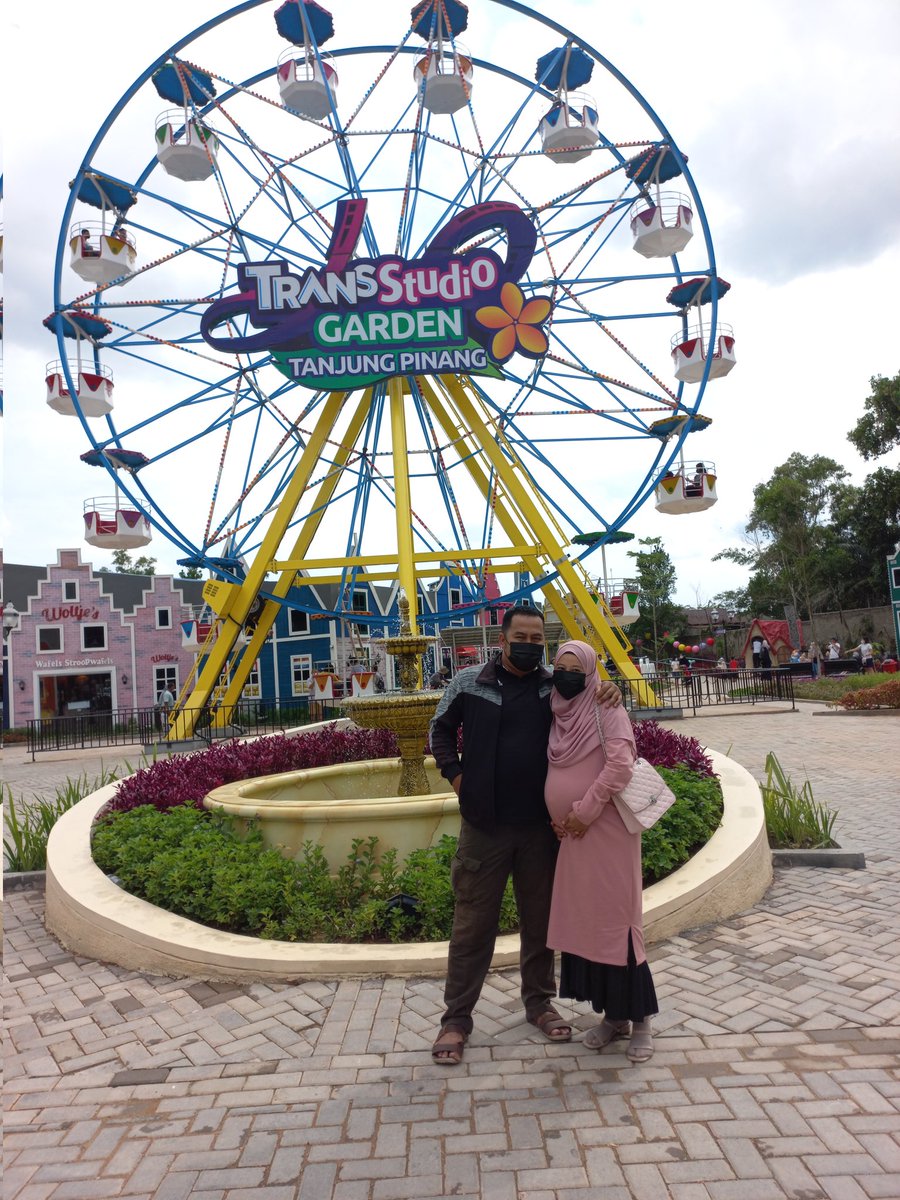 sehaumma's tweet photo. Bentar lagi foto bertigaa, yeeyy🥰🥰. Bismillah🤲🤲 #masyaaAllahtabarakallah https://t.co/dapHHxMZAr