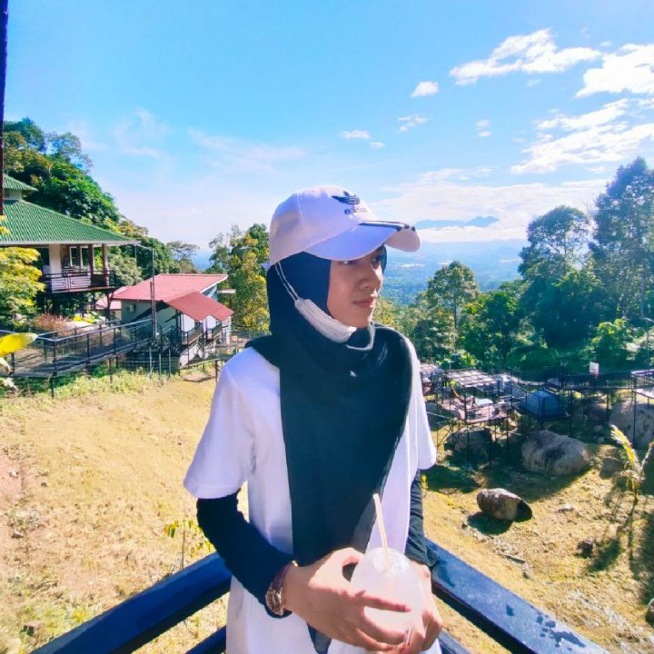 Fatimahnasir7's tweet photo. Come hangout with me > jp je on #BIGOLIVE https://t.co/mCrqf159nc https://t.co/qChcyQYxgJ