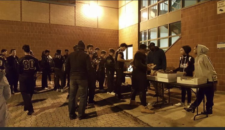 STMTailgate 🖤💛 tweet media