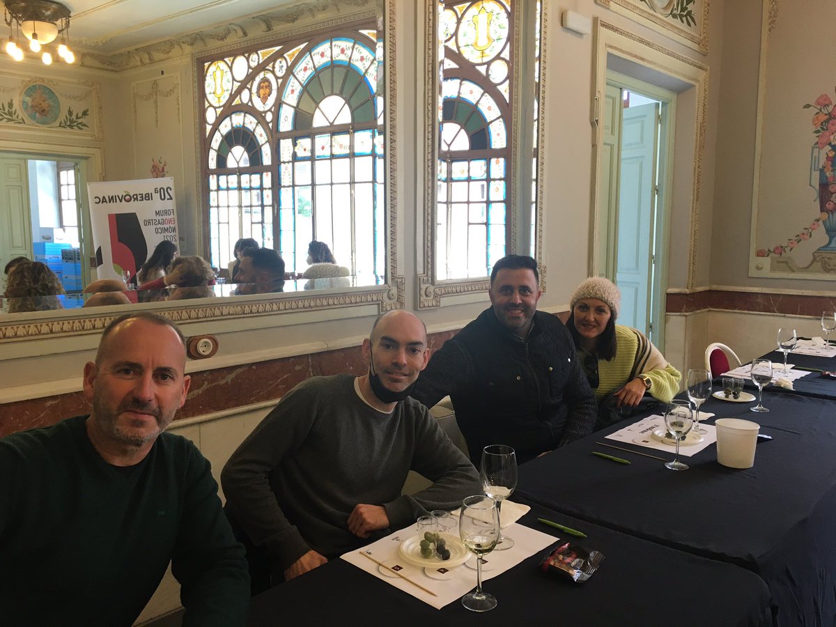 #iberovinac21 <a href="/RFB1982/">Raul</a> <a href="/gonzalodark/">gonzalo fernandez</a> <a href="/soniascorpia/">Sonia Alonso De La C</a> <a href="/RVRibGuadiana/">RV Ribera Guadiana</a>  #salaespejosteatrocarolinaalmendralejo