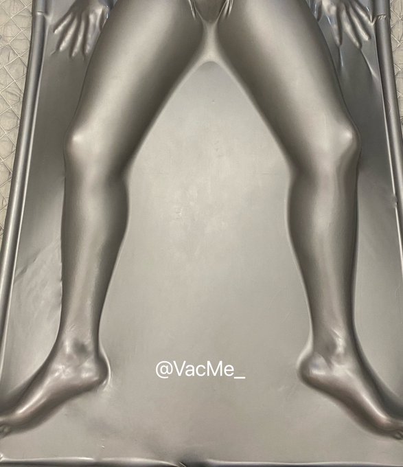 下一个真空床也在路上了😁 A new vacbed coming on the way #vacbed #vacuumbed #latex #latexbondage #真空床 #バキュームベッド #乳胶衣<a href="/tag/vacbed"class="tags">#vacbed</a><a href="/tag/latex"class="tags"><span>#latex</span></a><a href="/tag/latexbondage"class="tags"><span>#latexbondage</span></a><a href="/tag/vacuumbed"class="tags"><span>#vacuumbed</span></a><a href="/tag/%E7%9C%9F%E7%A9%BA%E5%BA%8A"class="tags"><span>#真空床</span></a><a href="/tag/%E4%B9%B3%E8%83%B6%E8%A1%A3"class="tags"><span>#乳胶衣</span></a><a href="/tag/%E3%83%90%E3%82%AD"class="tags"><span>#バキ</span></a>