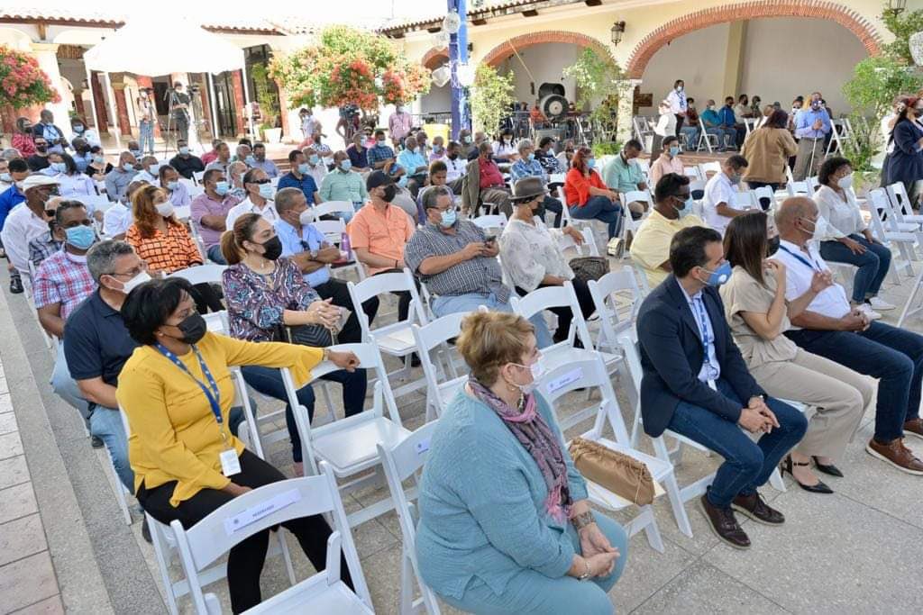 CodiaCentral's tweet photo. CODIA realiza sorteo a obras de INAPA validado por la Dirección General de Ética e Integridad Gubernamental
#Codiard https://t.co/SJRNYJLYts