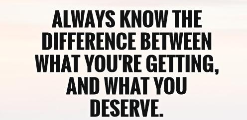 ٧ بلدان عم تحاكم #رياض_سلامة 
وبلبنان بالن يقلبوا صورة الرئيس وافواج سطلنة ونشر الشتائم
لو ما رياض عارف انو الزعماء ما رح ينزلوا جماعاتن على الشارع ما وصل فينا الوضع لهون 
خليكم بأفواج الغسيل والخطاب والتحريض الطائفي ورياض يبتسم