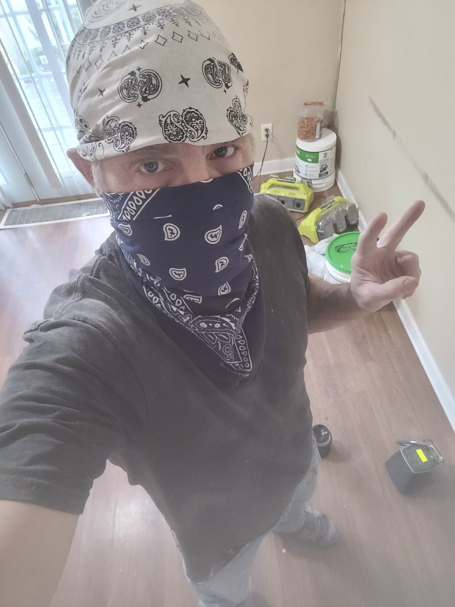 Let's_Explore tweet media