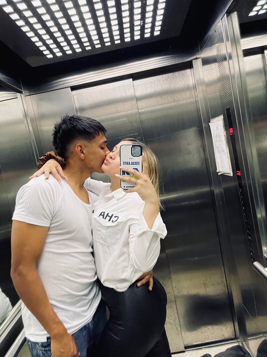 6 añitos juntos❤️‍🔥🥂 <a href="/escaisra11/">Israel Escalante</a>