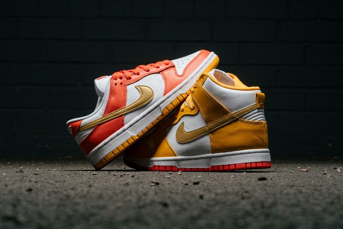 Women’s Nike Dunk ‘University Gold’