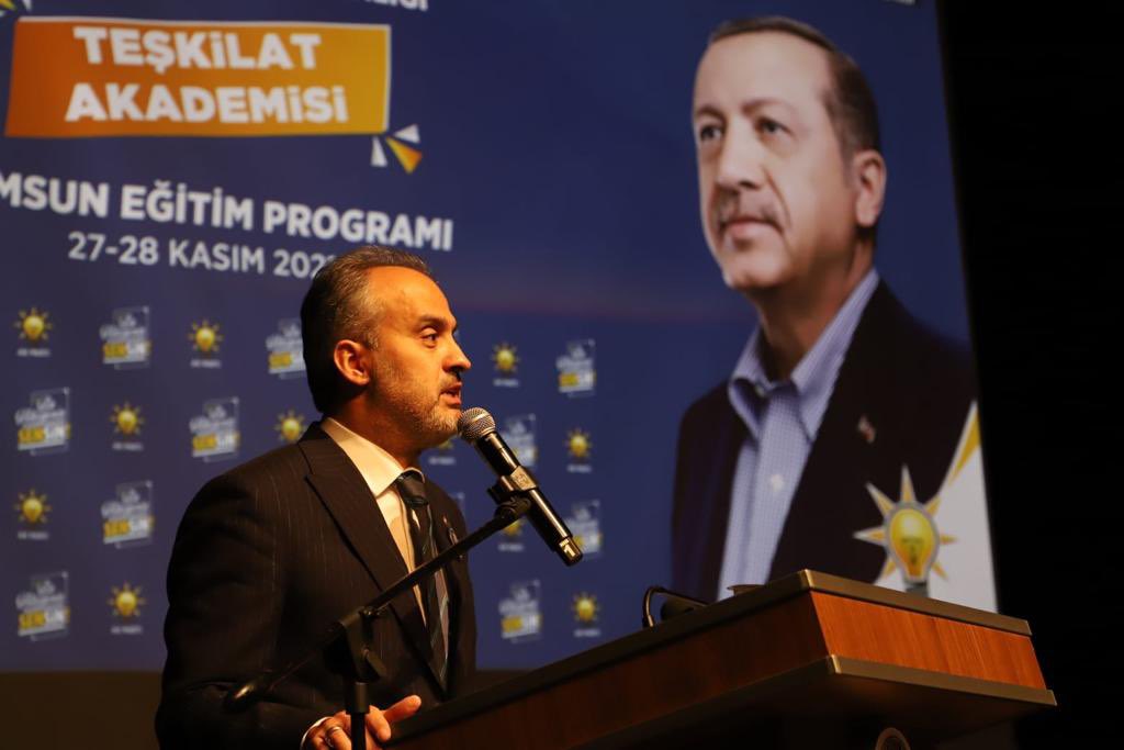 Alinur Aktaş