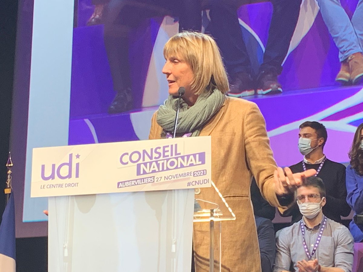 « La droite et le centre ont toujours su gagner ensemble, lorsque la droite permet à l’<a href="/UDI_off/">UDI</a> d’exprimer ses différences et ses complémentarités ! » <a href="/valerieletard/">Valérie Létard</a> #CNUDI