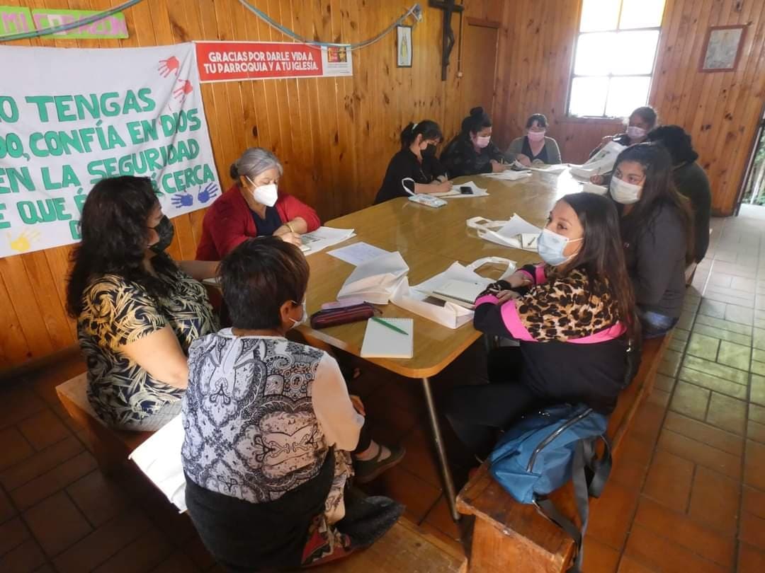 mi_estacion's tweet photo. ✅ Programa #QMBEstación comenzó a ejecutar el taller de #WitralMapuche, con el objetivo de recupere las tradiciones ancestrales 🤗👏👇
https://t.co/i2g0WnVVaC
@barrios8va
@canetemuni https://t.co/DZFUFf2d51