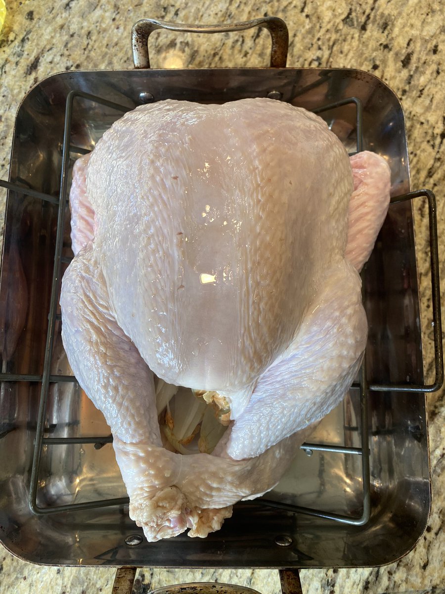CVarnellMD's tweet photo. Happy Thanksgiving to anyone that has family members that donโt get the holiday off and celebrate whenever the next available day is! #beforeshot https://t.co/gsIITJD4mn