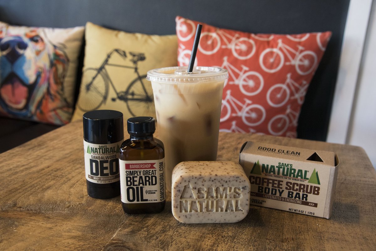 SamsNatural's tweet photo. Every Sam's Natural product is handcrafted in #NH -- We are a small, family-owned business, proud to contribute to our local economy. #ShopSmall this holiday season and save 25% with promo code SAMS25HOLIDAY at https://t.co/a7GLfqpRcy
#smallbizsaturday https://t.co/lkF1rziDrJ