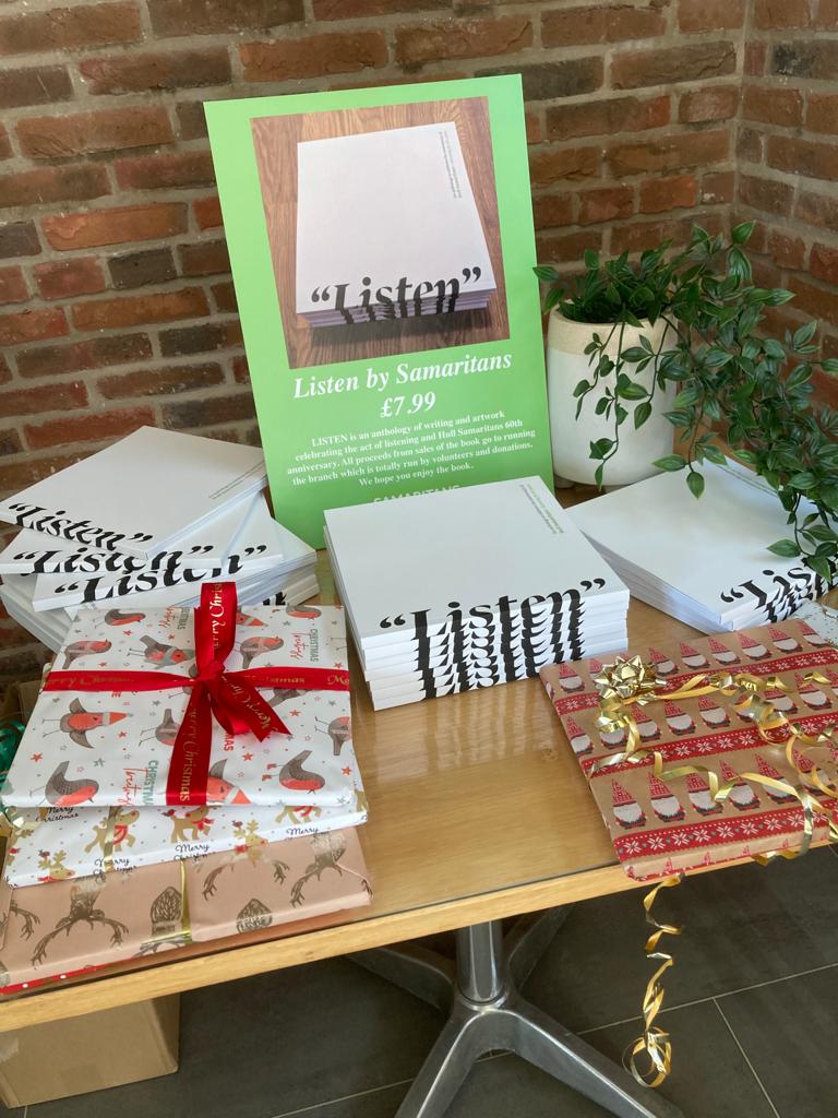 Thank you to <a href="/ScampstonHall/">Scampston</a> and The Bothies for holding a LISTEN stall at their Christmas Fair this weekend at Scampston Hall and Gardens! If you want to brave the weather and pop along tomorrow, there will be copies of LISTEN available to buy 🥳 

listenhull.co.uk