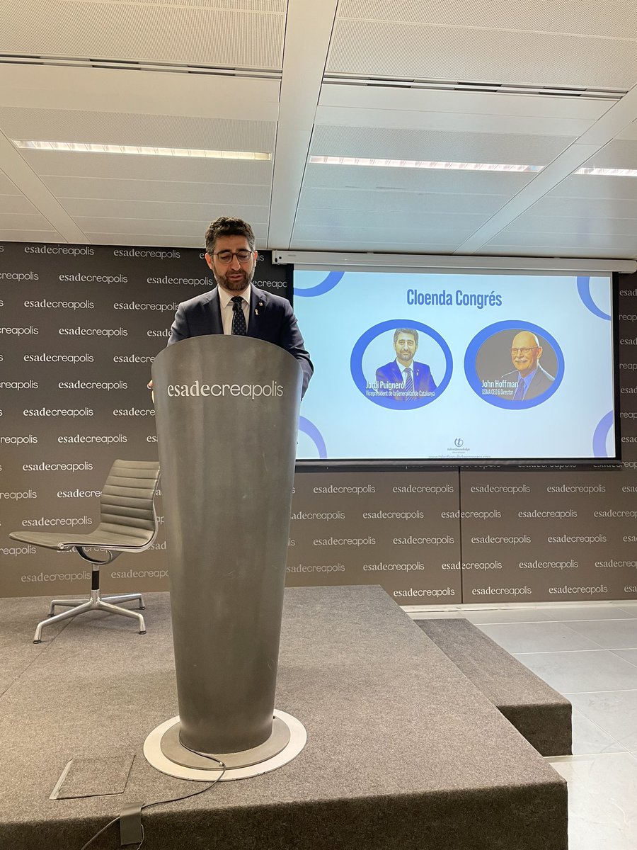 carlesagusti's tweet photo. Acabem el #Talent and Knowledge Congress. Un plaer i un honor haver-ne estat el Director, gràcies per la confiança @BRecolons Iniciem el camí cap a la gestió del #coneixement i aprofitament del talent a les nostres organitzacions. Et convidem a sumar-t’hi #talentk https://t.co/423XPsuhwi